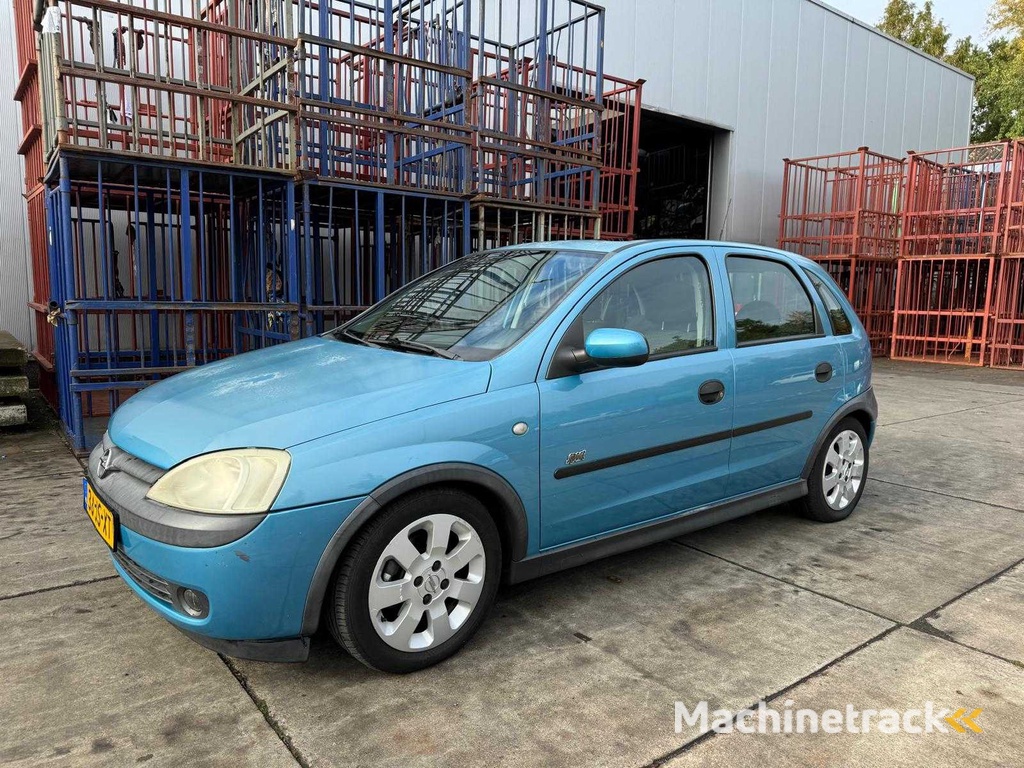 Opel Corsa 1.4 16V Sport, 38-JS-XT