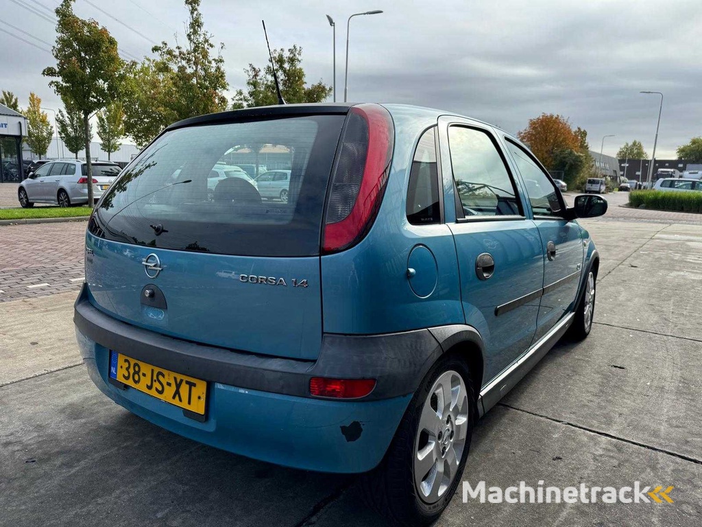 Opel Corsa 1.4 16V Sport, 38-JS-XT