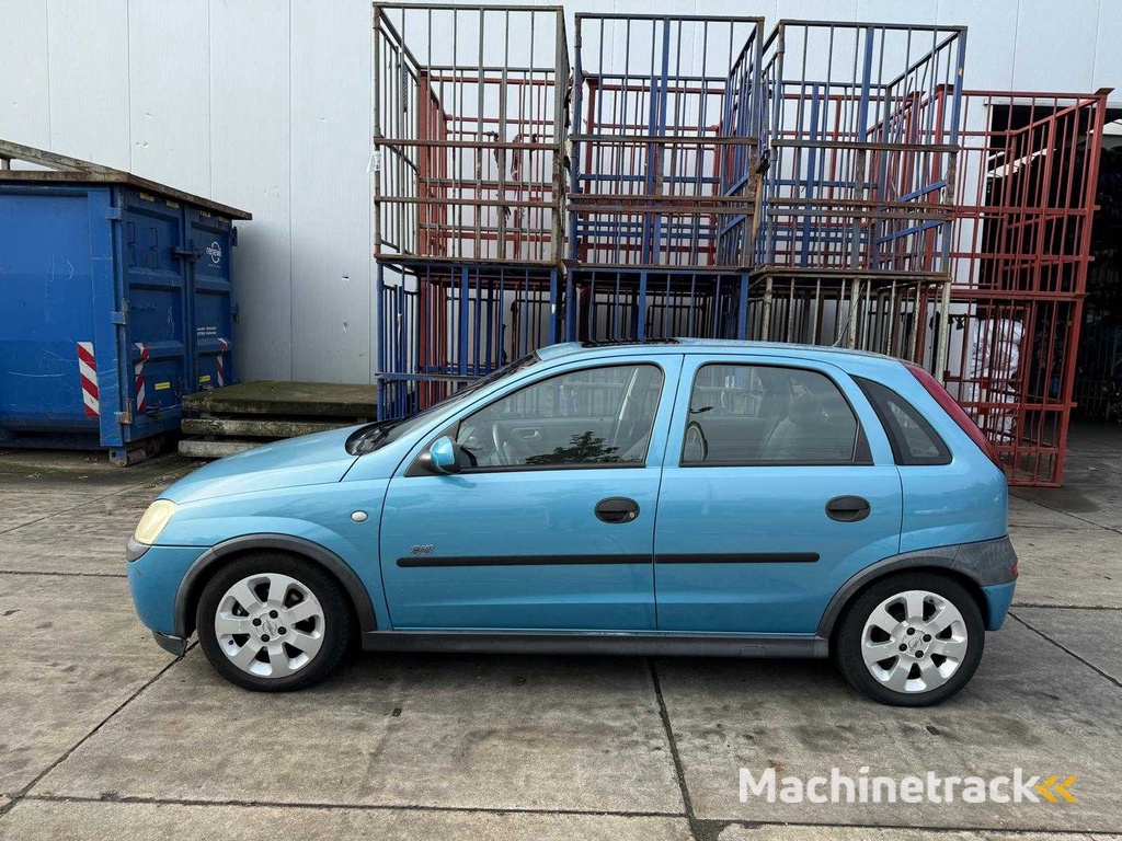 Opel Corsa 1.4 16V Sport, 38-JS-XT