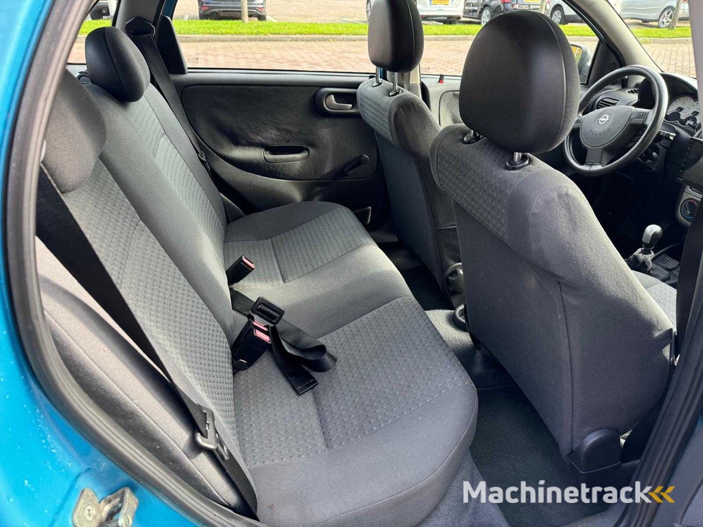 Opel Corsa 1.4 16V Sport, 38-JS-XT