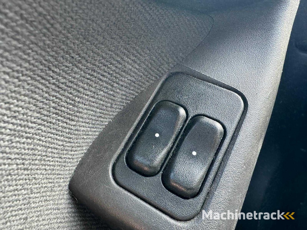 Opel Corsa 1.4 16V Sport, 38-JS-XT