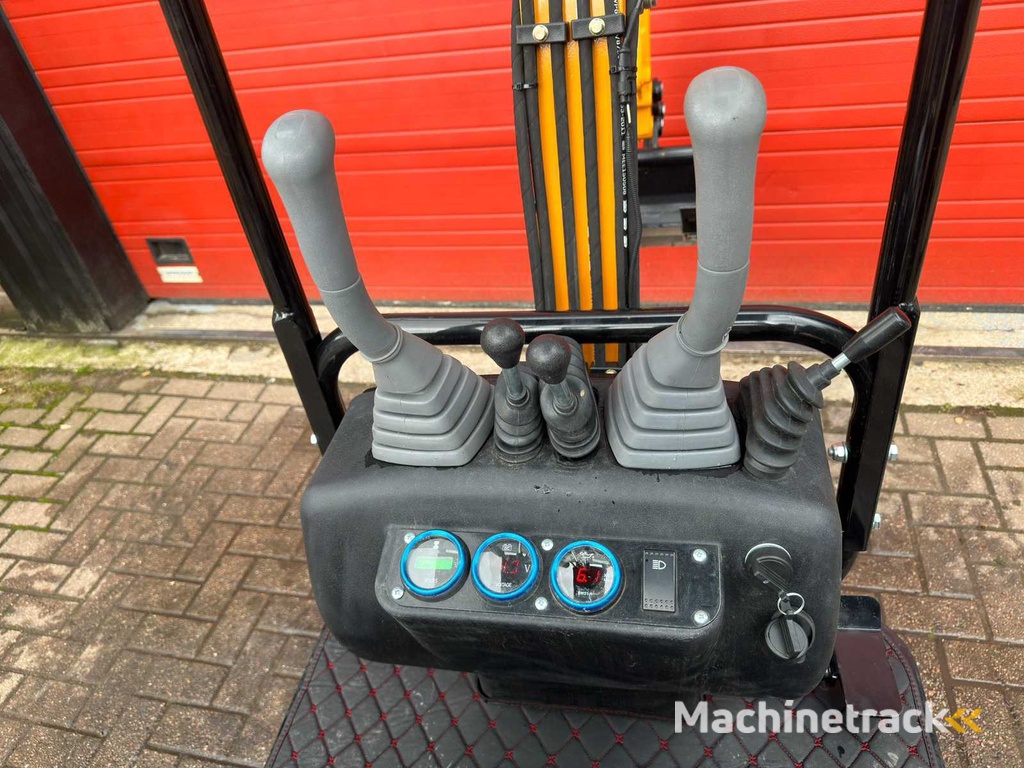 2024 JPC HT12 Geel Minigraafmachine