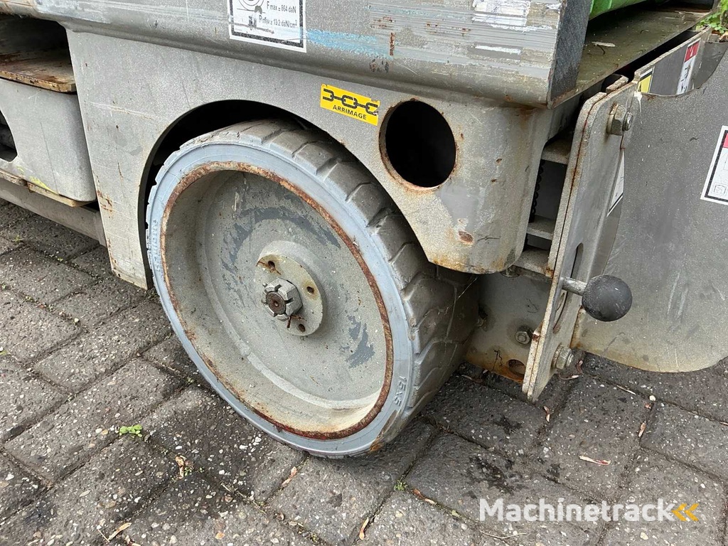 2011 Haulotte Compact 8 Hoogwerker