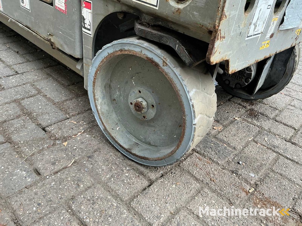 2011 Haulotte Compact 8 Hoogwerker