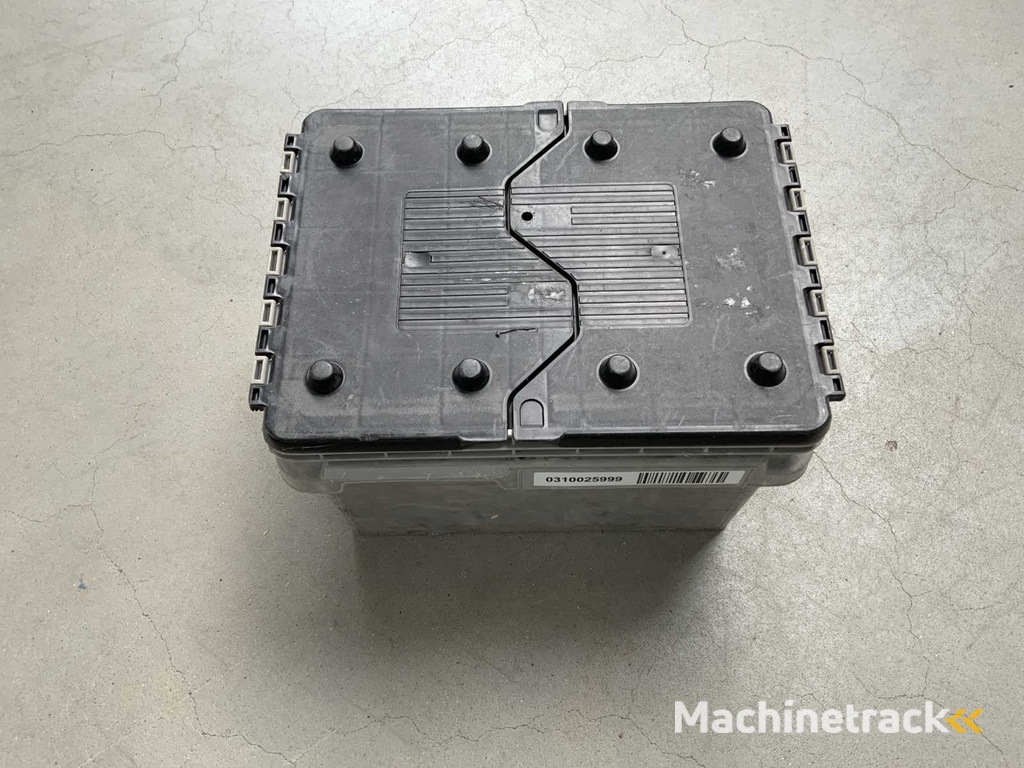 Curtec - 5121 - Verteilerkasten aus Kunststoff 400x300x250mm (144x)