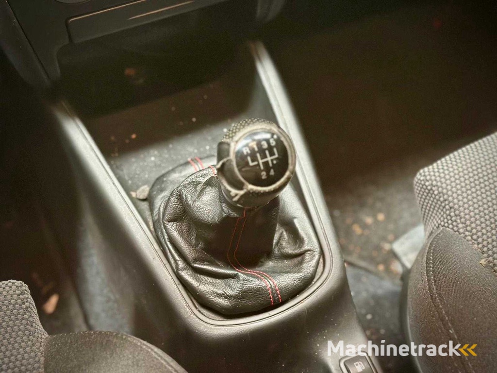 SEAT Leon 1.6 16V Stella, 77-LS-RJ