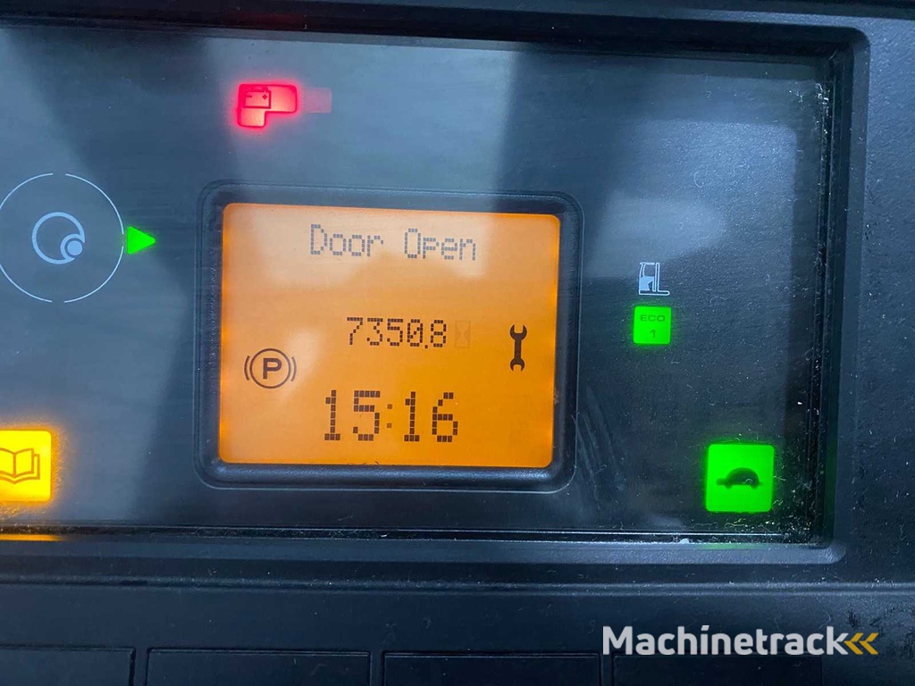 Linde - 2015 - R16 - Reach truck