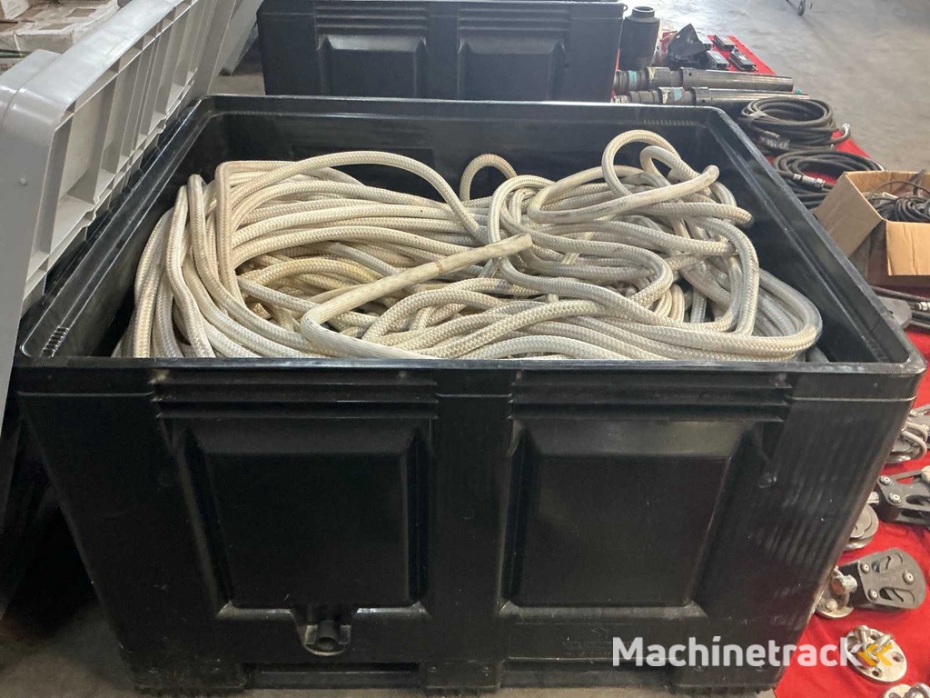 Diverse Bootsteile und Zubehör