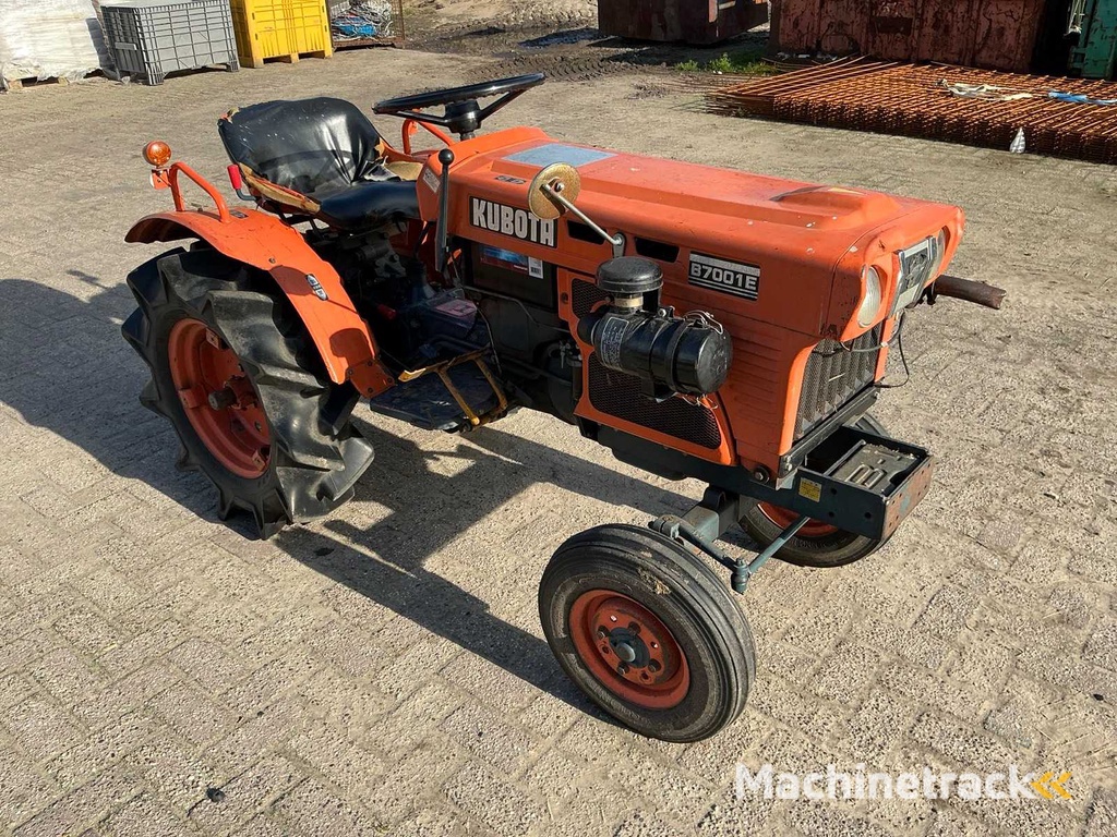Kubota B7001E Mini Tractor