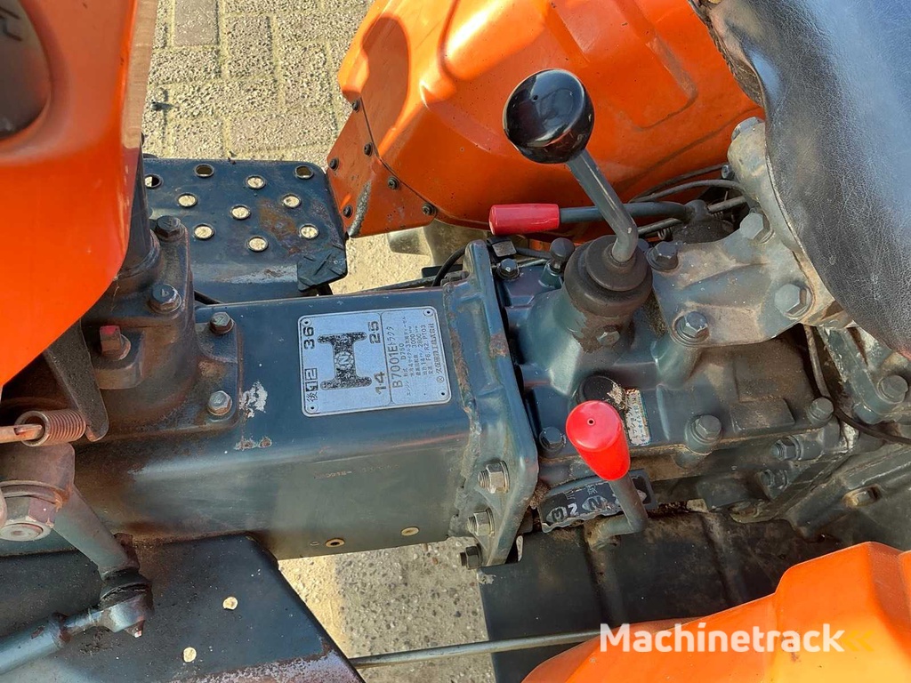 Kubota B7001E Mini Tractor