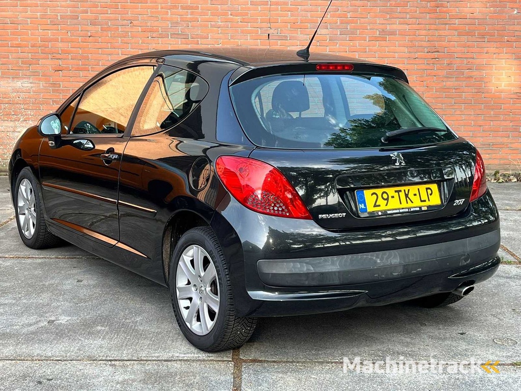 Peugeot - 207 - 1.6-16V XS Pack, 29-TK-LP