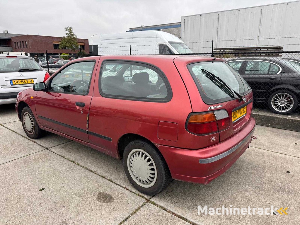 Nissan Almera 1.6 GX Automatic Air Conditioner RD-VG-32