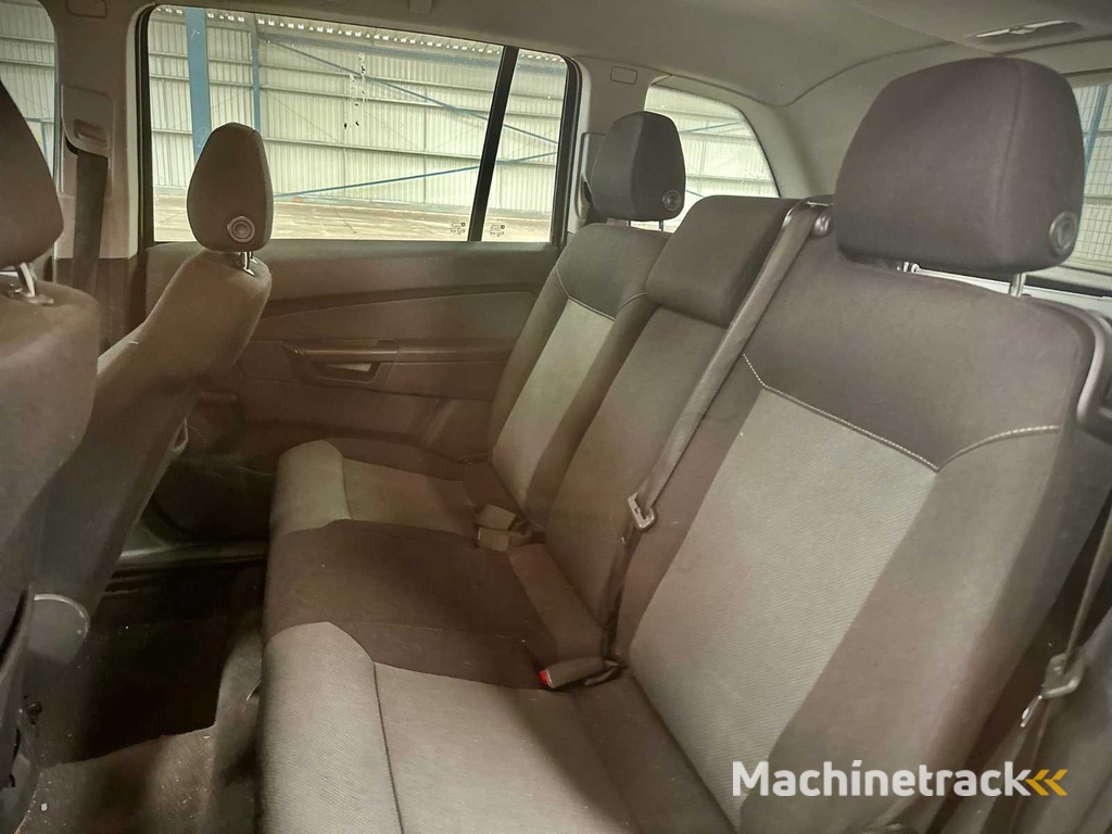 Opel Zafira 1.6 Enjoy, 11-RZ-PR