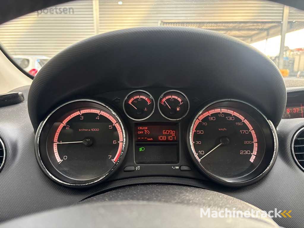 Peugeot 308 CC 1.6 VTi Sport , TF-587-Z