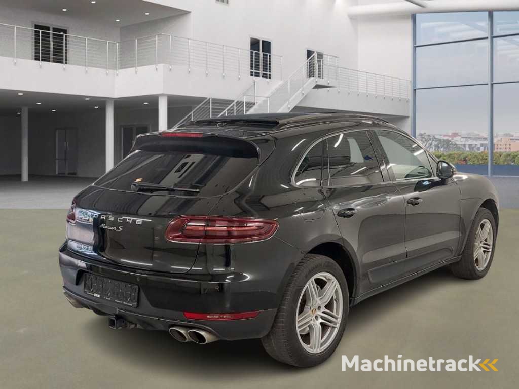 Porsche Macan 3.0 S Automaat, 1379