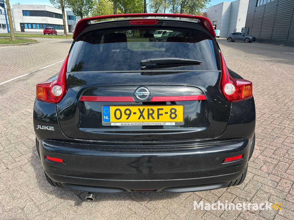 Nissan Juke 1.6 Acenta; 09-XRF-8