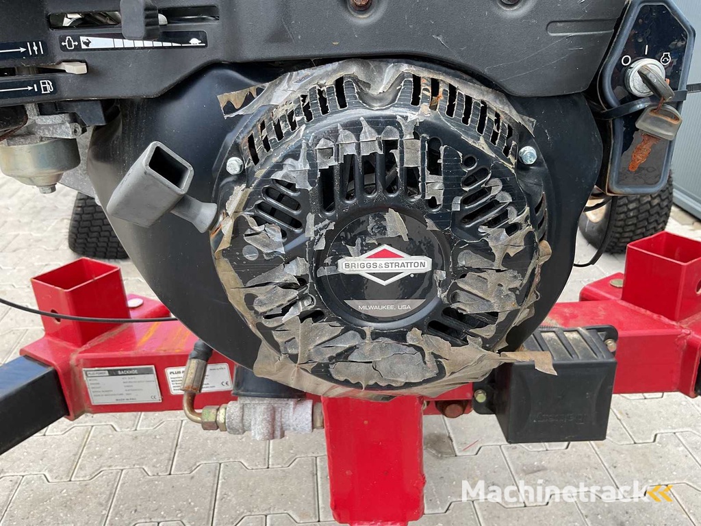 2021 Graafmachine met trekhaak Graaflaadcombinatie