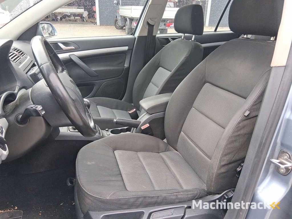 Skoda Octavia Combi 1.6 Ambiente 2006 | 29-ST-ZB