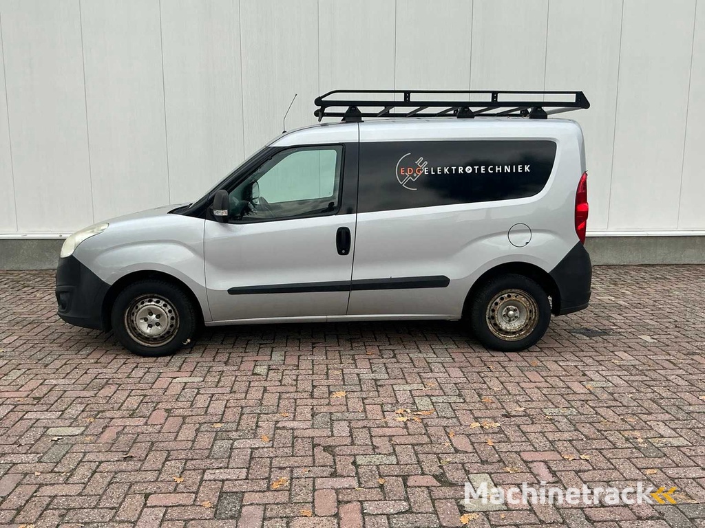 Opel Combo 2012