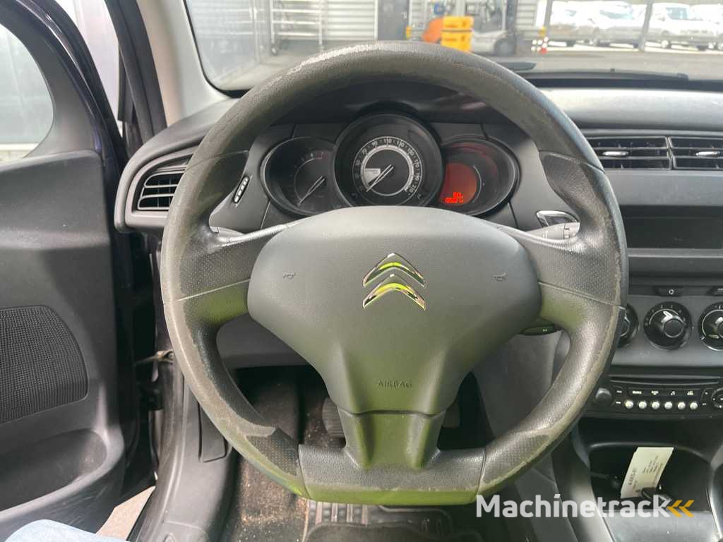 Citroen C3 1.0 PureT Attraktion , 4-XKS-87