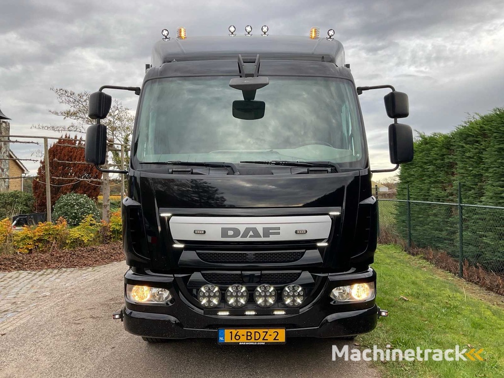2014 DAF LF180 LKW-Rampe