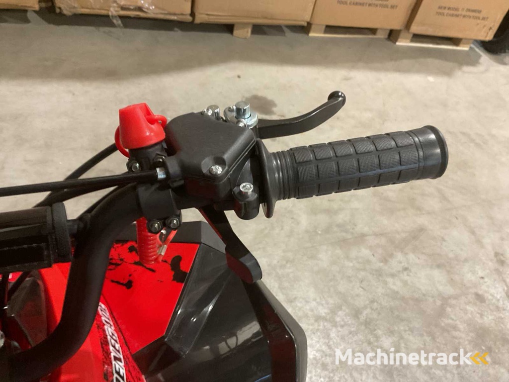 2025 Ultra Motocross MA07E startet ATX 49-E RD Quad