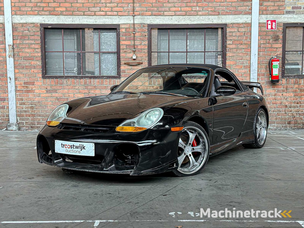 Porsche 911 Carrera 4 3.4 996 300PS 1999 Youngtimer