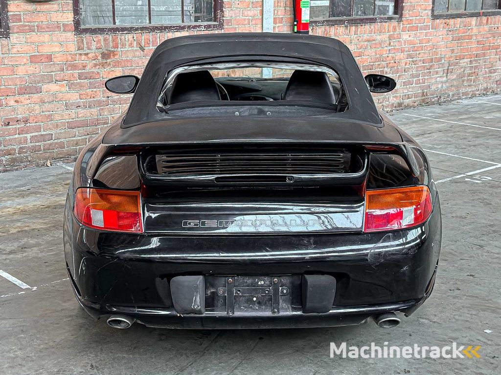 Porsche 911 Carrera 4 3.4 996 300PS 1999 Youngtimer