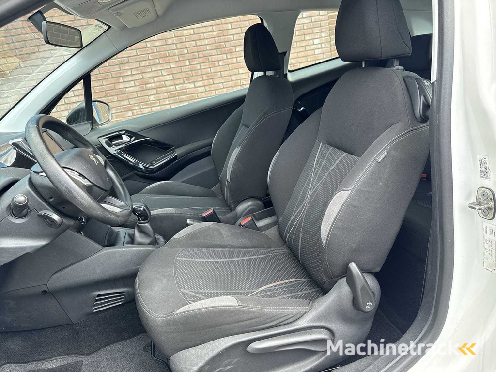 Peugeot 208 1.2 VTi Sport - 2012 | 20-XVH-7