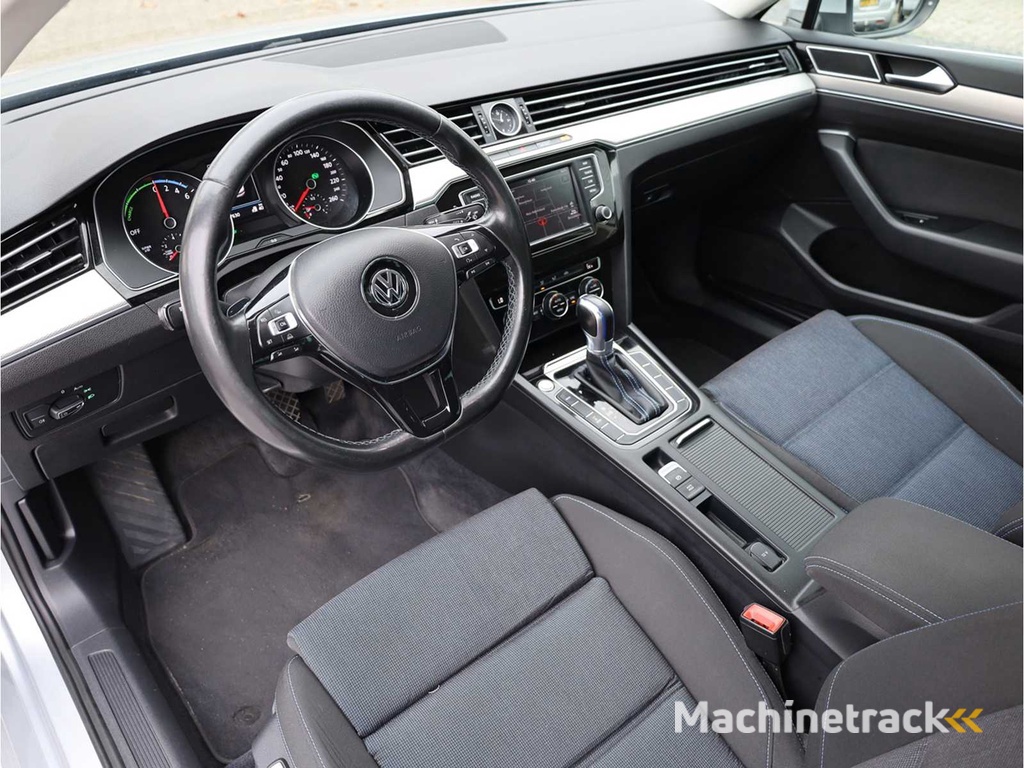 Volkswagen Passat 1.4 TSI GTE Automatik 2016, ND-172-S