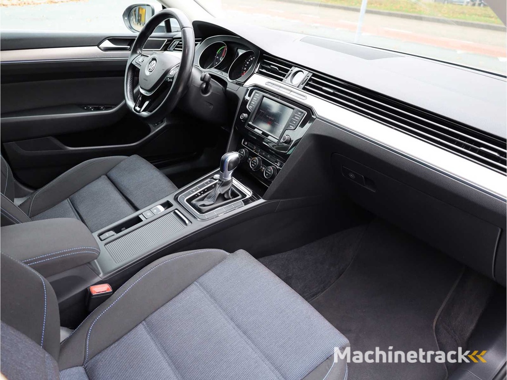 Volkswagen Passat 1.4 TSI GTE Automatik 2016, ND-172-S