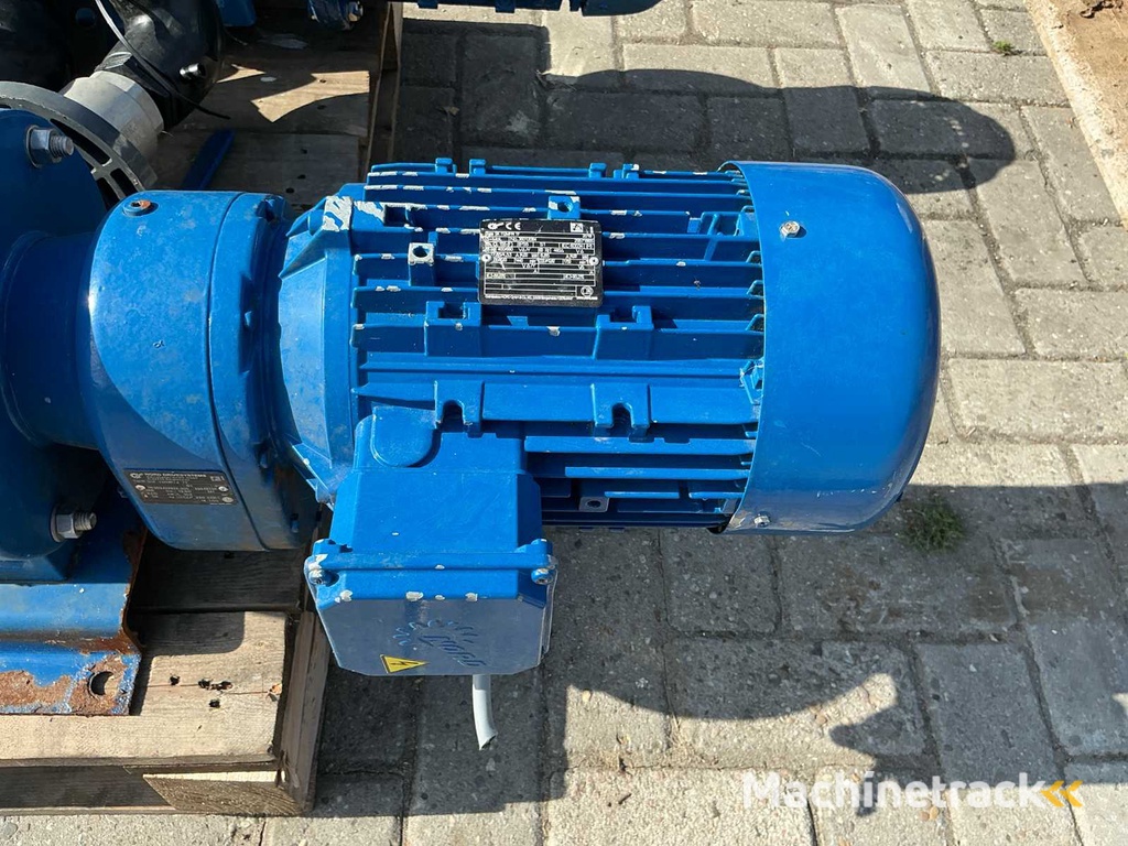 BPI 30DNL1 2018 , BPI16DNL1 2019 Verdrängerpumpe (2x)