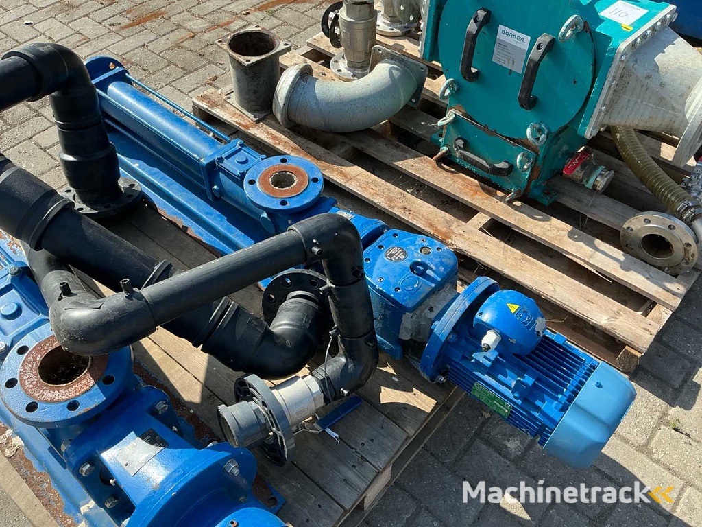 BPI 30DNL1 2018 , BPI16DNL1 2019 Verdrängerpumpe (2x)