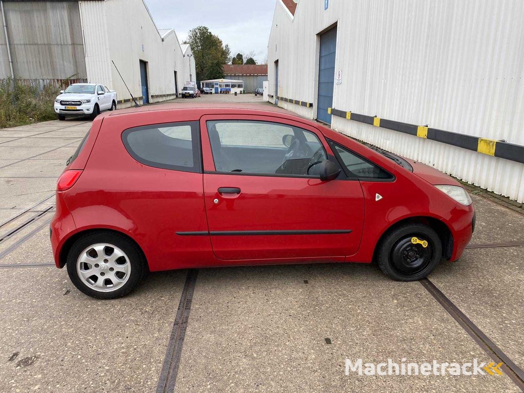 Mitsubishi Colt 1.3 Inform Klimaanlage HJ-879-P