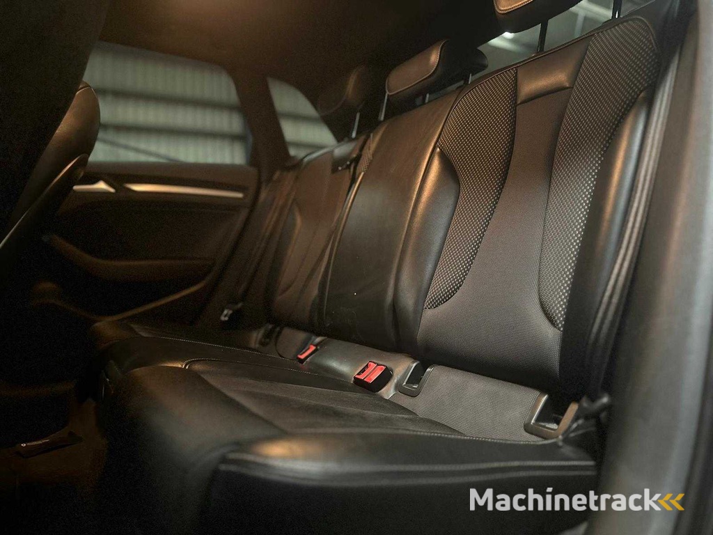 Audi A3 Sportback 2.0 TDI Ambition Pro Line S Automatik; KX-921-P