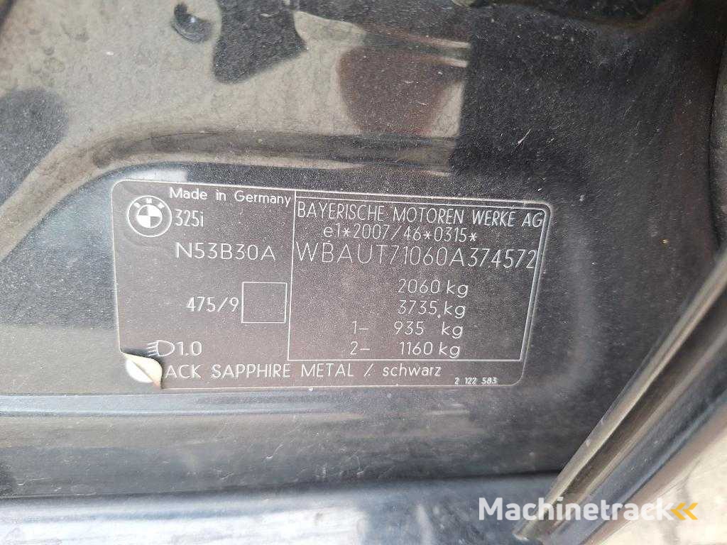 BMW 325i Touring High Executive Automatik; 24-NDS-2