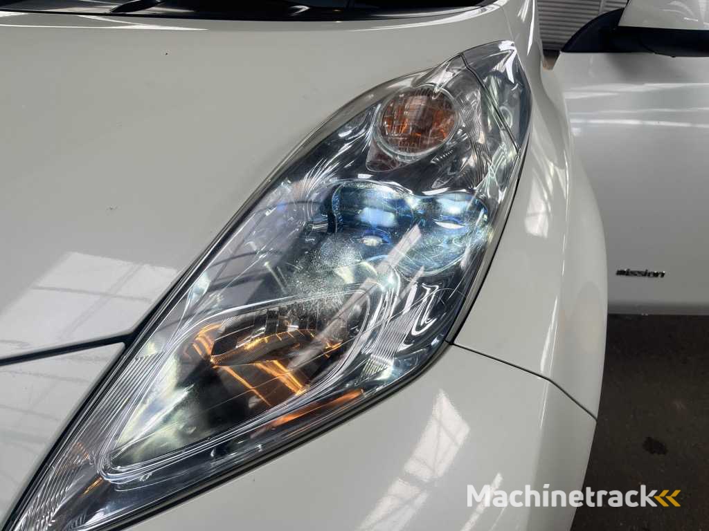 Nissan LEAF Basis 24 kWh Automatik, 27-RXG-4