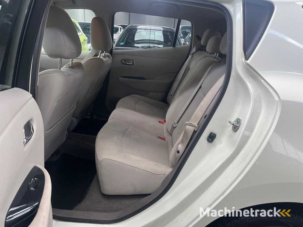 Nissan LEAF Basis 24 kWh Automatik, 27-RXG-4