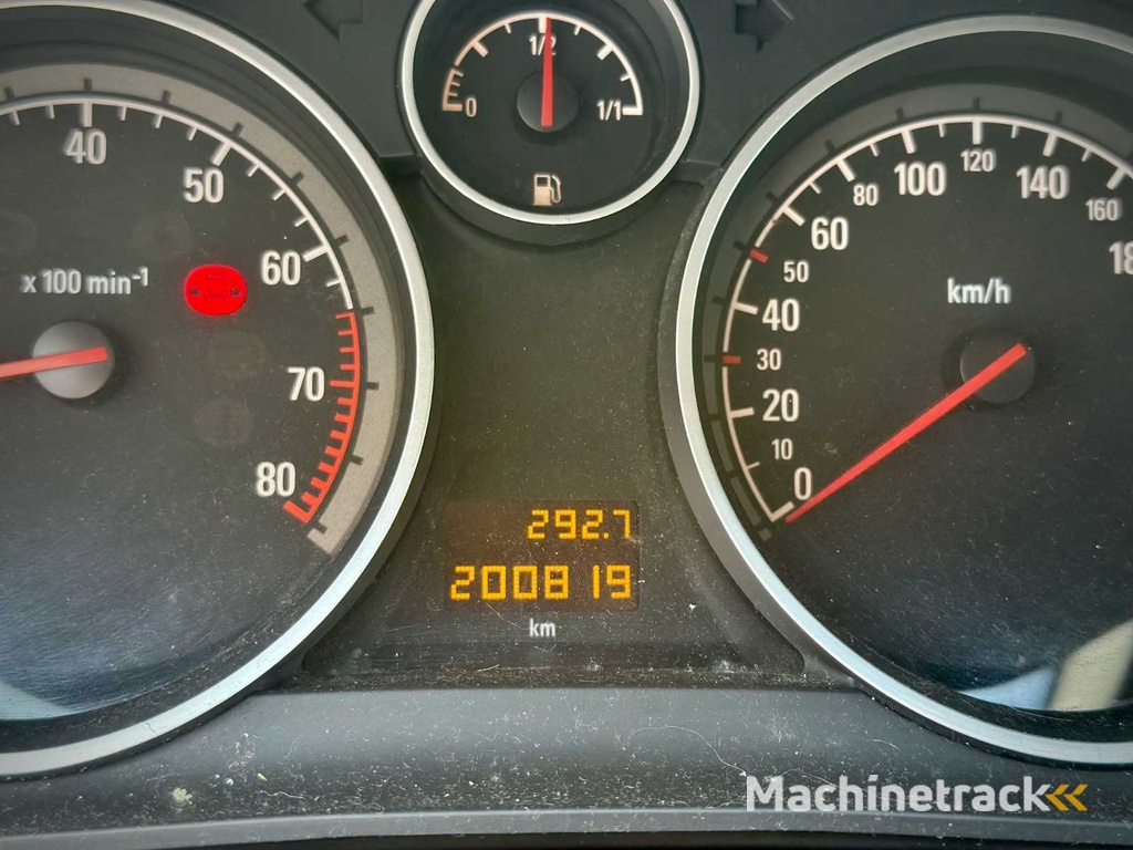 Opel Astra Kombi 1.6 Cosmo, 71-KNH-2