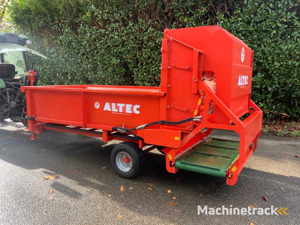 2014 Altec DT120TR Strohverteiler