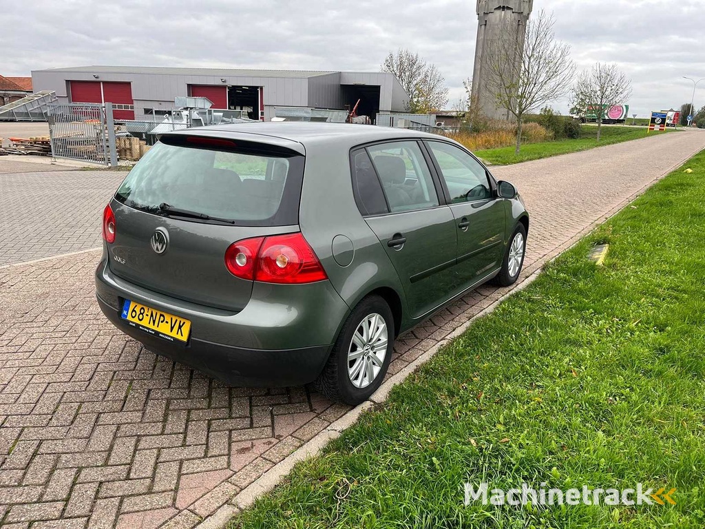 Volkswagen Golf 1.4 FSI Trendline , 68-NP-VK
