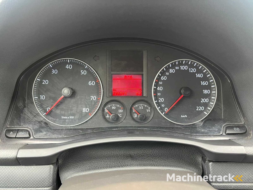 Volkswagen Golf 1.4 FSI Trendline , 68-NP-VK