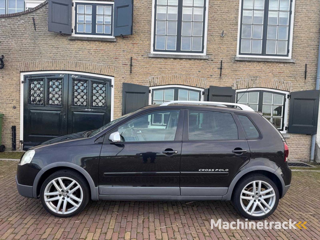 Volkswagen  Polo  1.4-16V Cross Clima 13-ZN-FH