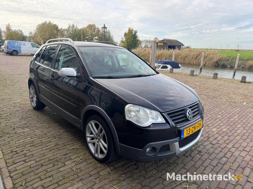 Volkswagen  Polo  1.4-16V Cross Clima 13-ZN-FH