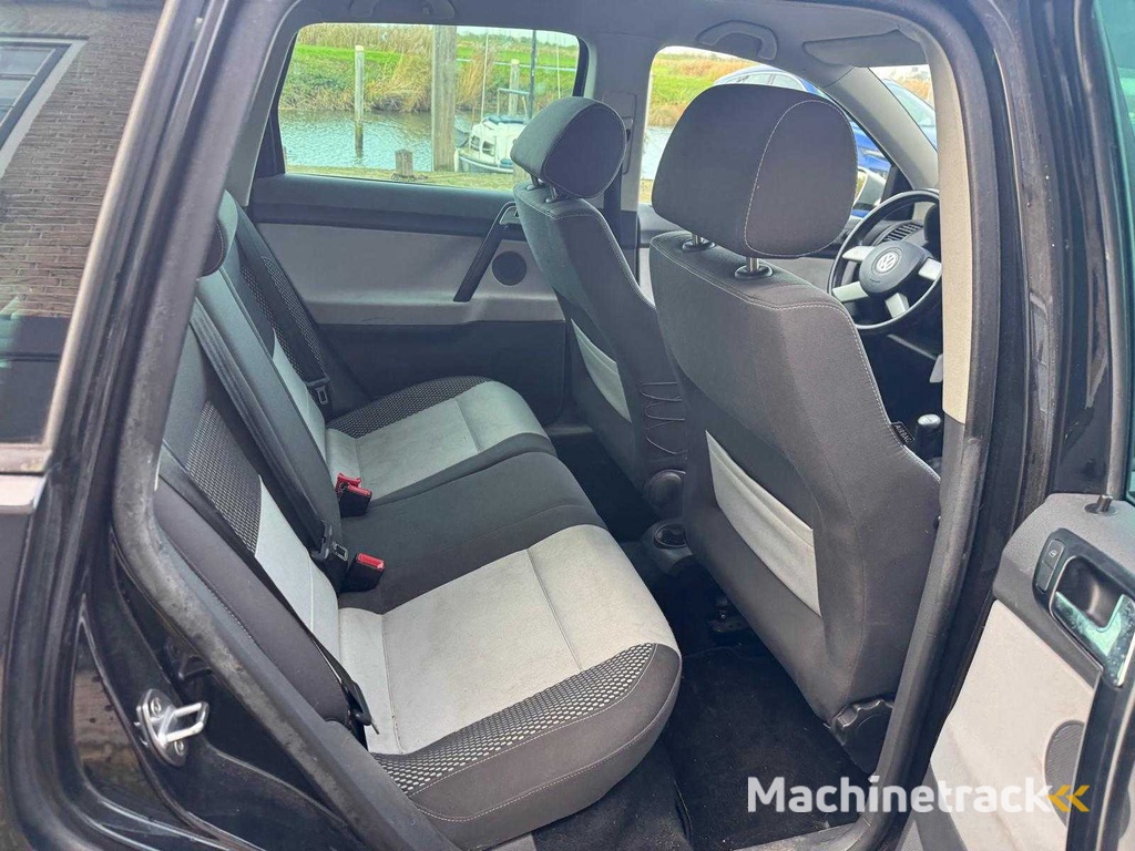 Volkswagen  Polo  1.4-16V Cross Clima 13-ZN-FH