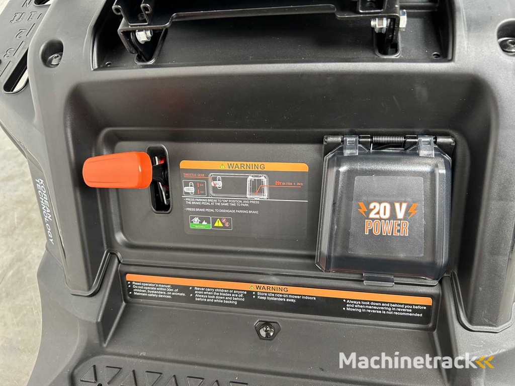 Daewoo - 2025 - DAXRM224 - Zitmaaier