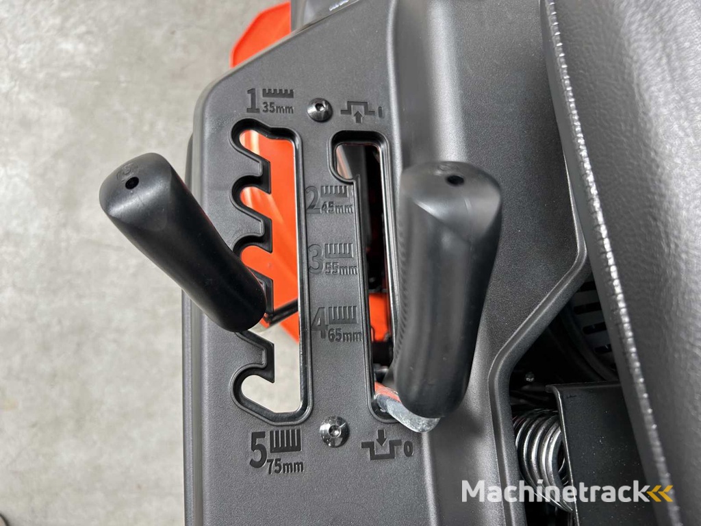 Daewoo - 2025 - DAXRM224 - Zitmaaier