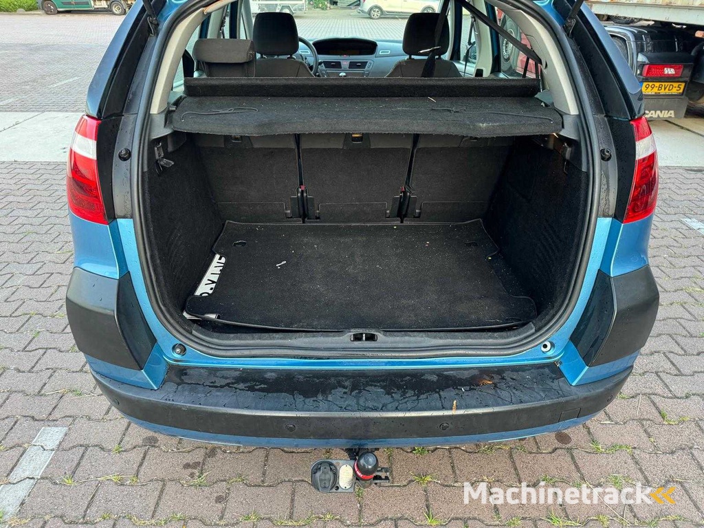 Citroen C4 Picasso 1.8-16V Prestige 5p. 78-XJ-VZ