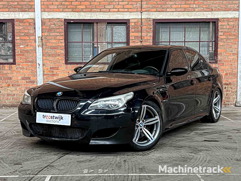 BMW M5 5.0 V10 E60 507pk 2008 5-Serie YOUNGTIMER