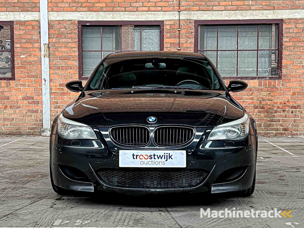 BMW M5 5.0 V10 E60 507pk 2008 5-Serie YOUNGTIMER